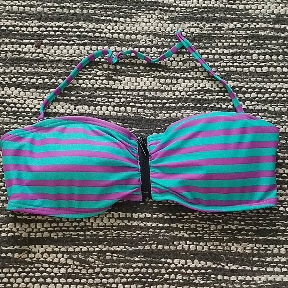 Forever21 Swim Top W/ Removable Strap